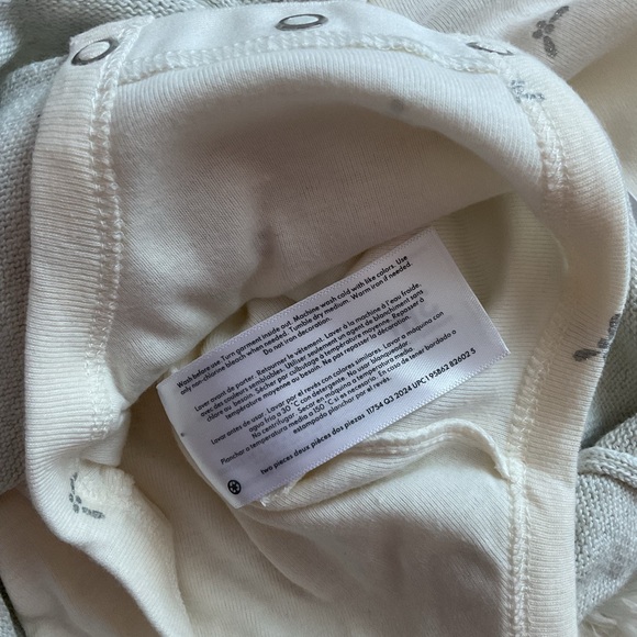 NWT SIZE 3 MO Carter's Light Gray Cable Knit Dress w/ Cream Onesie - Picture 11 of 13